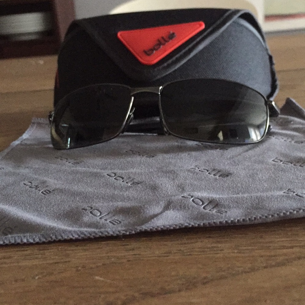 bollé sun glasses